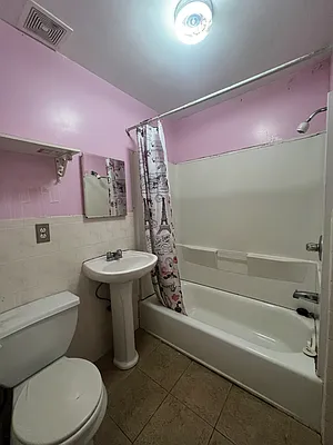 Rented by Standard Living Realty Inc | media 55