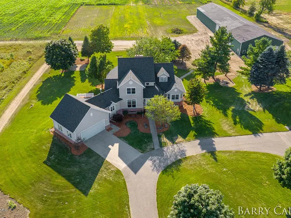 6175 84th Ave, Zeeland, MI 49464