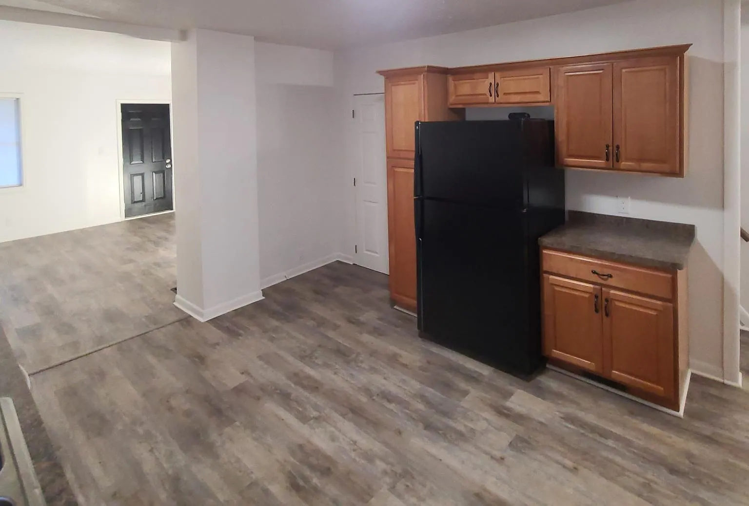 2 bed, 1072 sqft, $1,050 — Photo 1