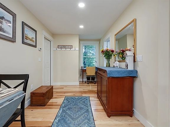 3rd image of 59 North Rd #1