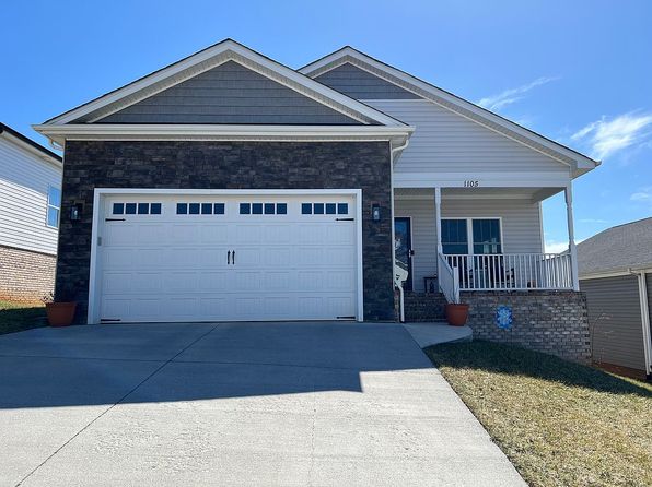 1105 Emerald Crest Dr