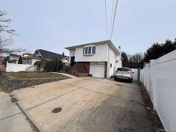 3rd image of 630 S Wellwood Avenue