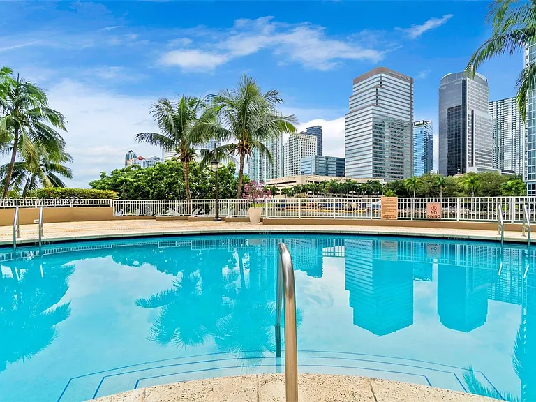 801 Brickell Key Blvd #2108 — Photo 22