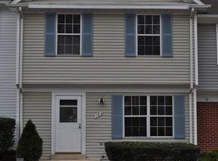184 Sulgrave Ct, Sterling, VA 20165