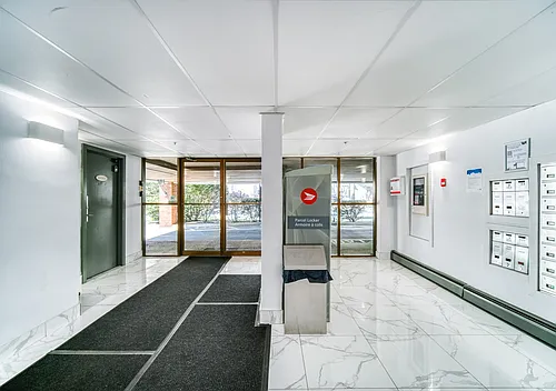 1157 Tower Rd Photo 1