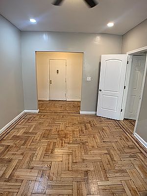 2nd image of 394 Montgomery St APT 1E