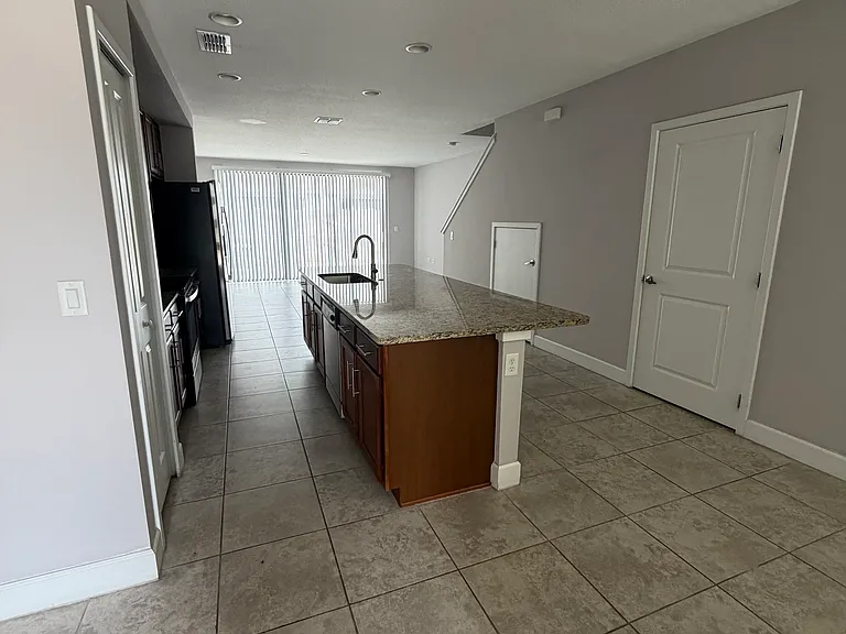 4713 Terra Esmeralda Dr — Photo 3