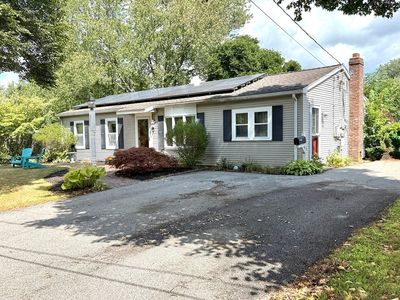 534 Hogg Memorial Dr, Whitman, MA, 02382