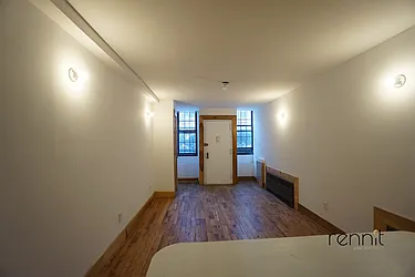 Rented by Rennit Inc.