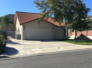 24051 Cruise Circle Dr, Canyon Lake, CA 92587