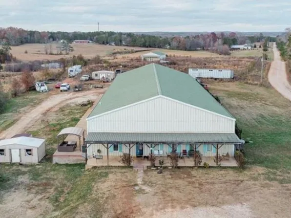 1049 County Road 539, Valley, AL 36854