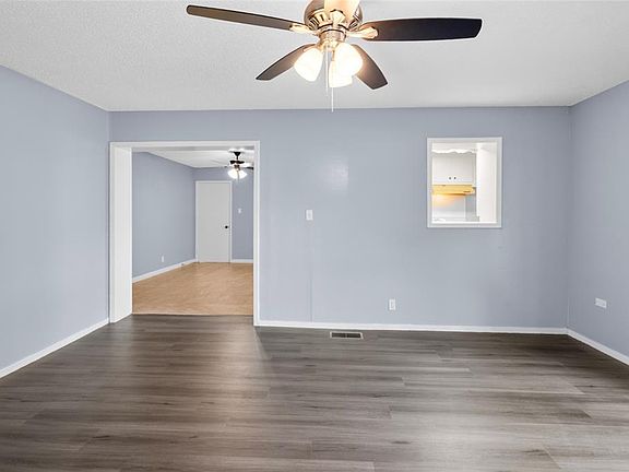 5th image of 4001 Western Cir