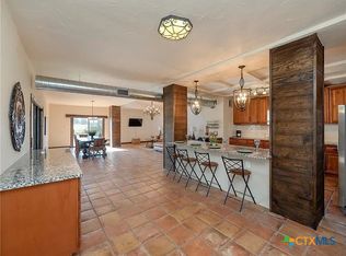 127 Bogie Dr, San Marcos, TX 78666