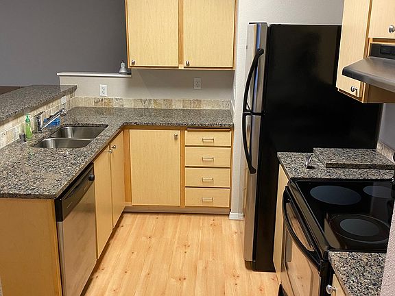 5th image of 22855 E Country Vista Dr APT 357