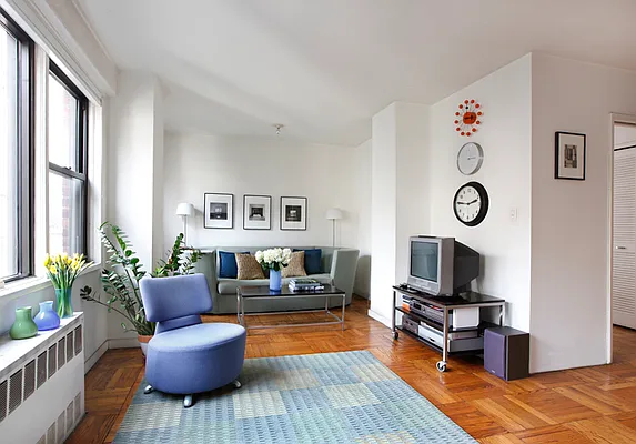 Sold by Brown Harris Stevens | media 20