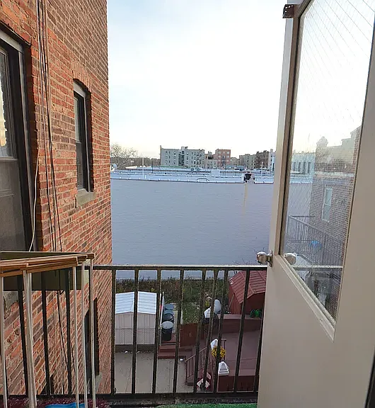 1514 W 8th St #C12 — Photo 9