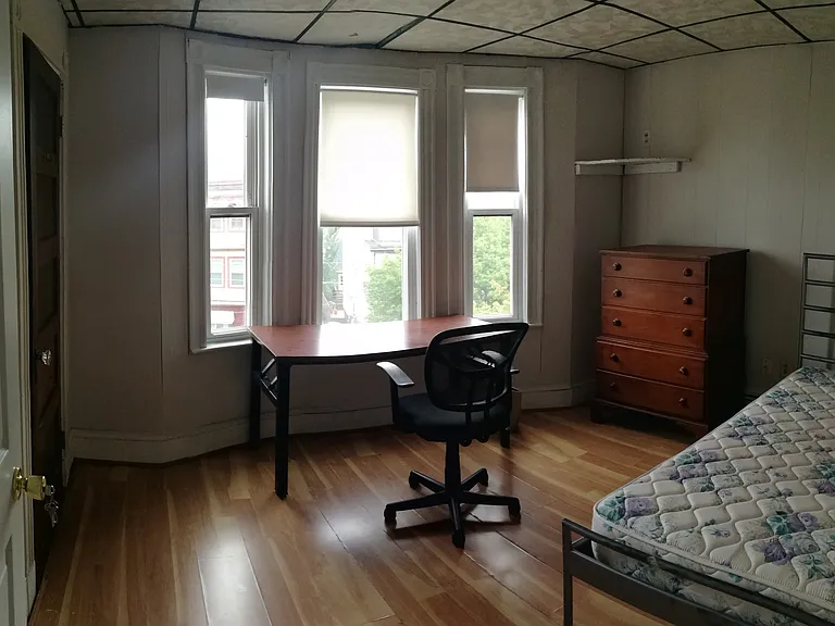 249 Boston Ave — Photo 5