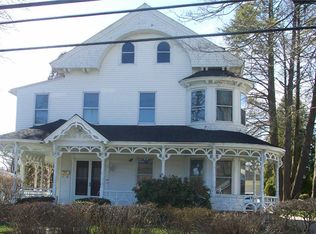 51 Main St, Moosup, CT 06354