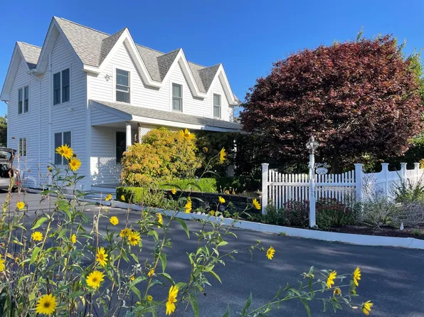 101 Sea Street, Dennis Port, MA 02639