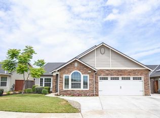 7372 W San Ramon Ave, Fresno, CA 93723