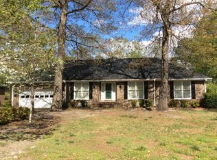 214 Creekside Dr, Goldsboro, NC 27534