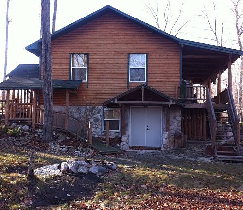 4th image of 9634 Tamarack St