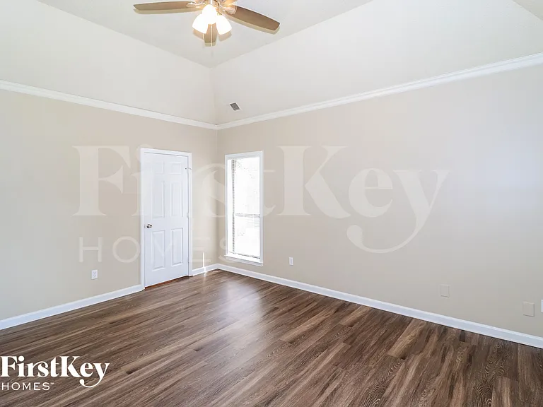 970 Hawkview Dr — Photo 9