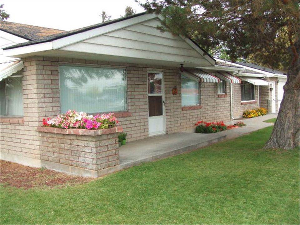 1st image of 1690 June Ave