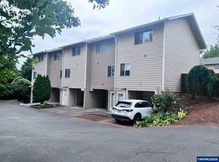2190 Maplewood Dr S, Salem, OR 97306