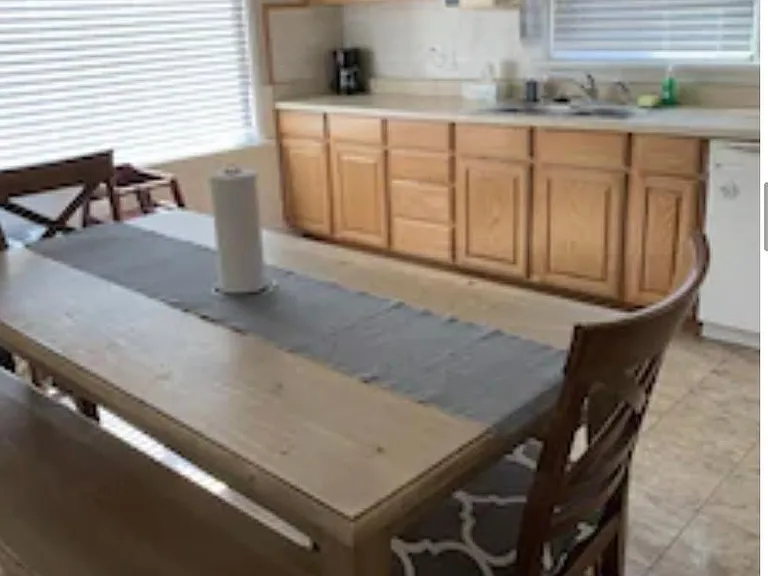 140 S Placer Ave — Photo 11
