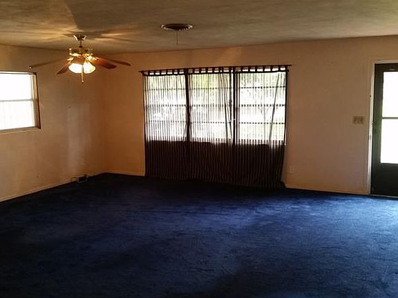 4th image of 4841 Lake Cecile Dr