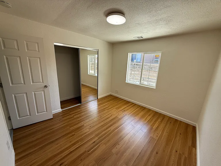 434 Hibiscus Ct — Photo 6
