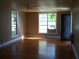 601 N 9th St, Ballinger, TX 76821