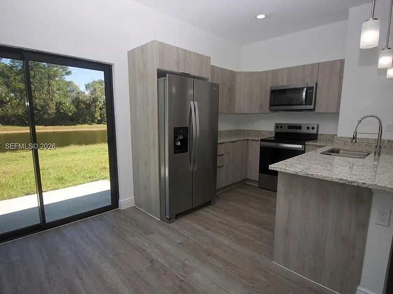 8004 Spice Ct — Photo 11