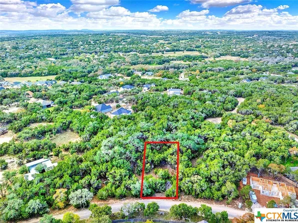 32 Persimmon Dr, Wimberley, TX 78676