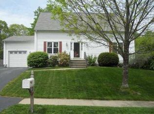 5 Red Barn Ct, Coventry, RI 02816