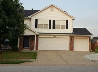 2245 Longleaf Dr, Greenwood, IN 46143