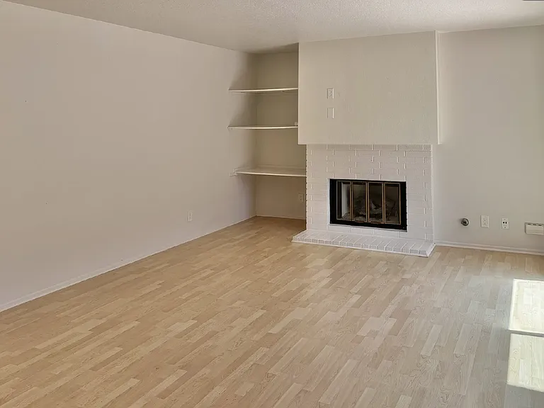 12587 Montellano Ter — Photo 2