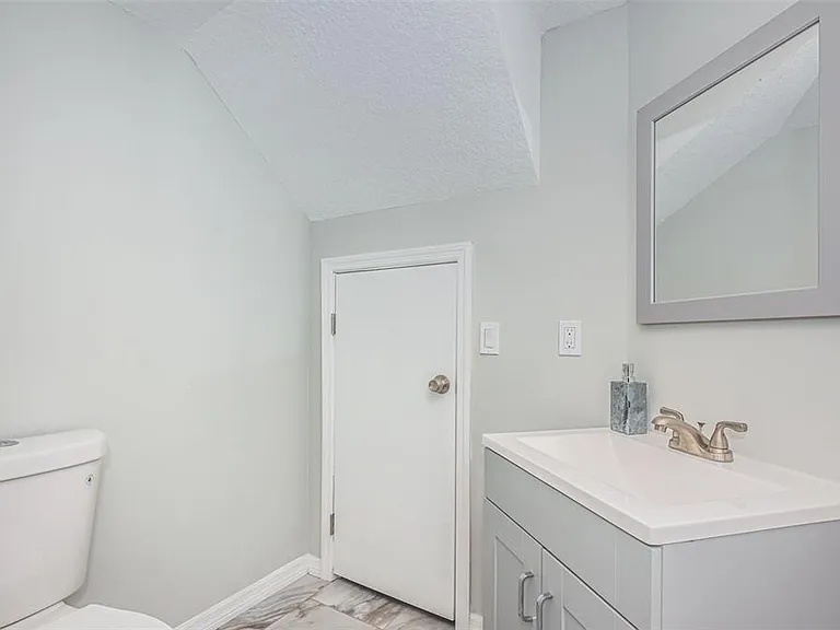 3876 Island Way St — Photo 22
