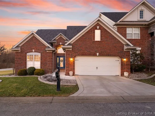 512 Autumn Grove Circle, New Albany, IN 47150