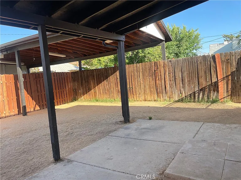 44624 Cedar Ave — Photo 3