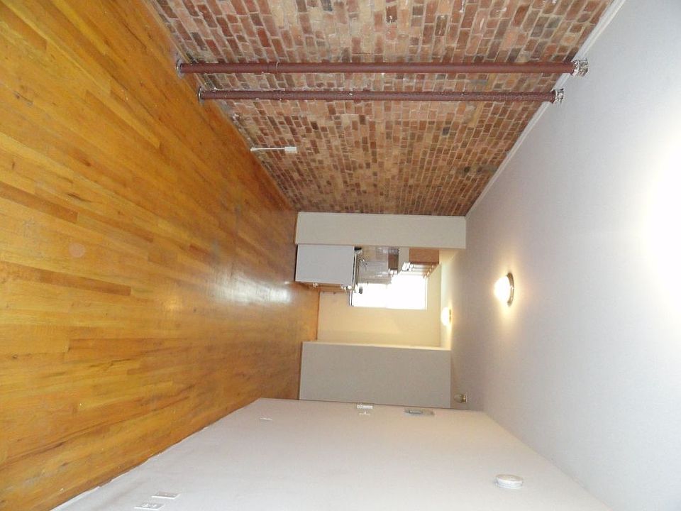 1st image of 2131 3rd Ave APT 6
