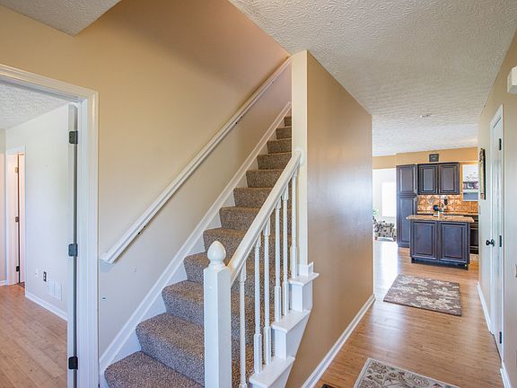 3rd image of 3264 Tollcross Dr