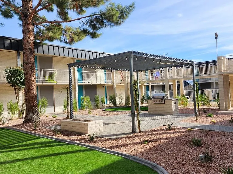 Scottsdale 5th Ave. Apartments — Photo 89