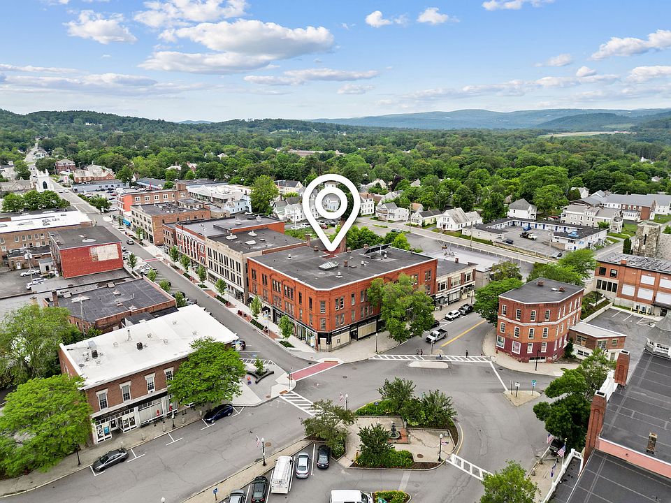2nd image of 1 Pleasant St #206