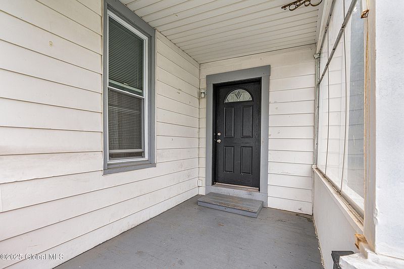 5th image of 233-235 Grand Street