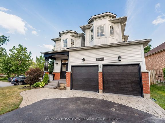 4th image of 11 Kensington Trl