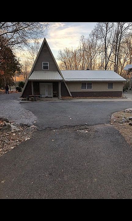 1st image of 986 Cantrell Rd