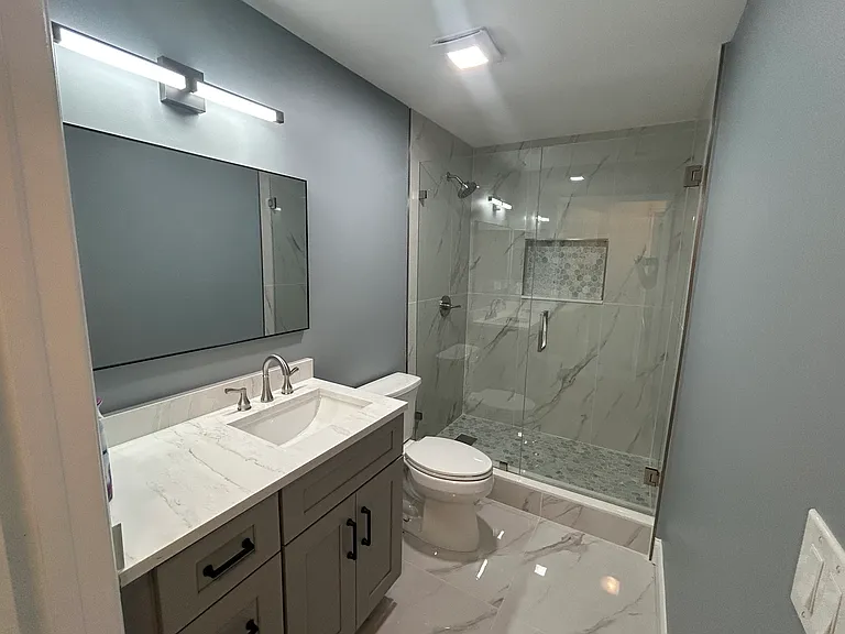 616 Clearwater Park Rd #711 — Photo 4