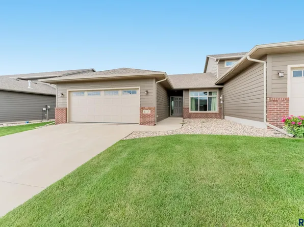 1315 S President Ct, Sioux Falls, SD 57106